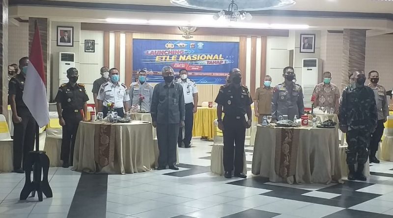 Ketua Pengadilan Tinggi Gorontalo mengikuti acara Launching ETLE Nasional Tahap I