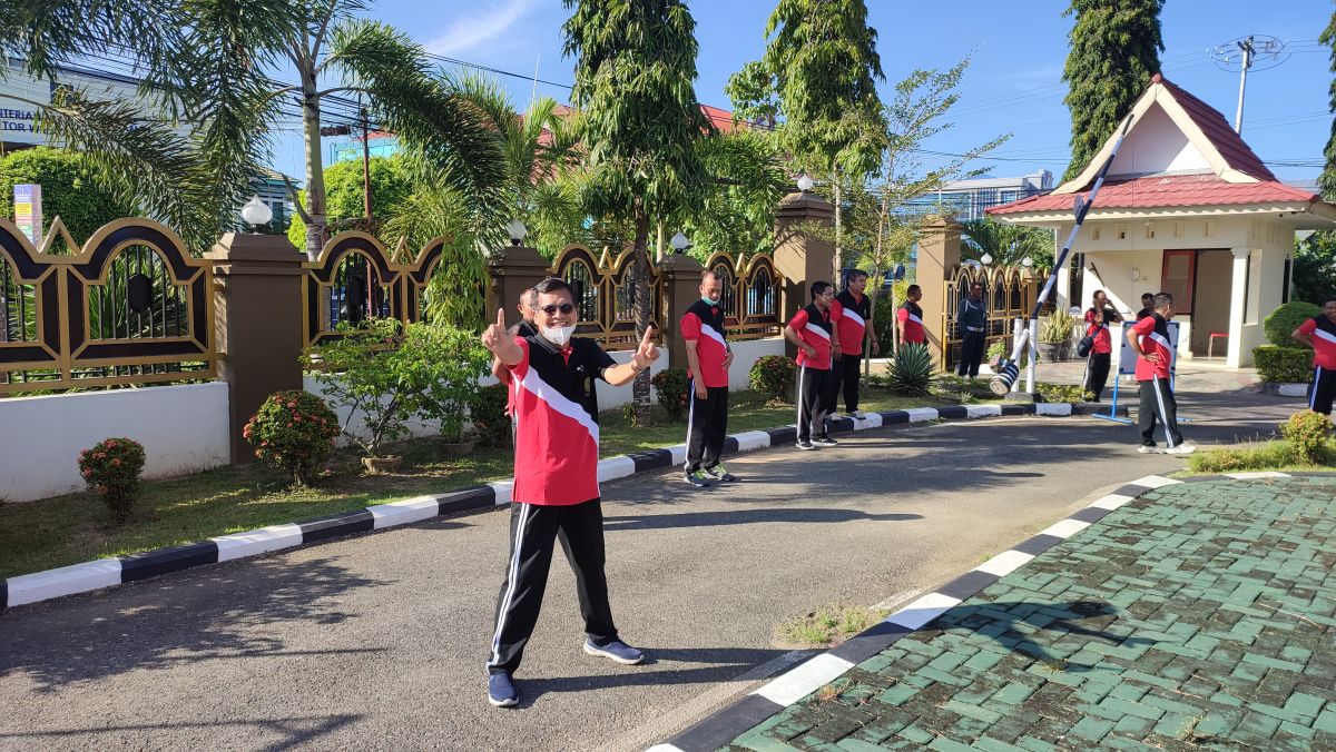 Senam Pagi Di Pengadilan Tinggi Gorontalo