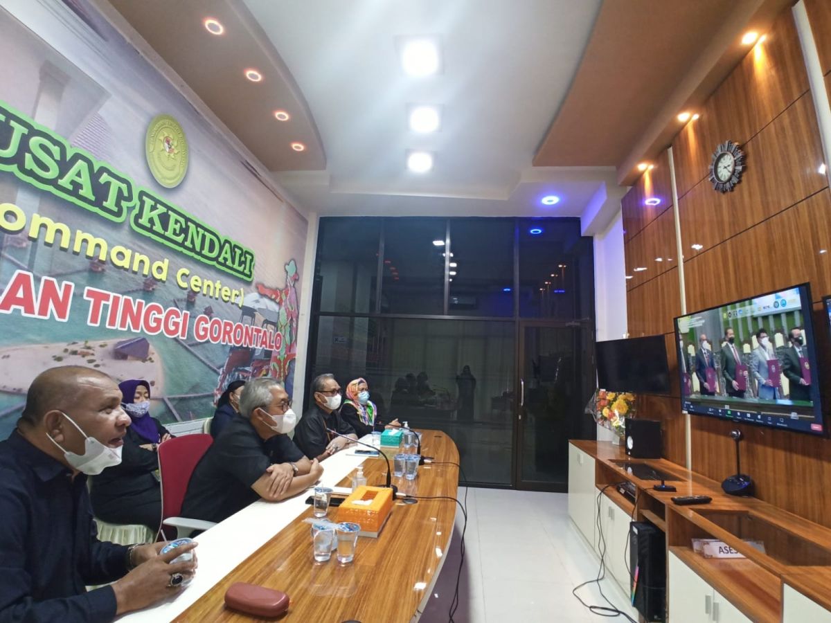 Pelaksanaan Penandatanganan Nota Kesepahaman dan Pedoman Kerja Bersama tentang SPPT-TI