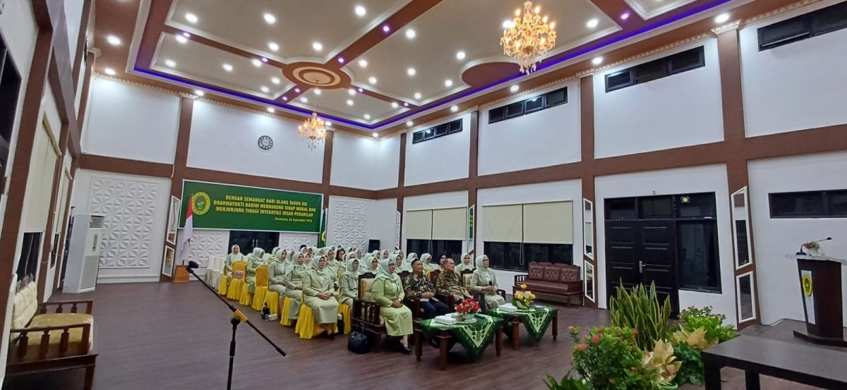 DHARMAYUKTI KARINI PROVINSI GORONTALO DAN CABANG SEWILAYAH GORONTALO MENGIKUTI PERINGATAN HUT DHARMAYUKTI KARINI XXI TAHUN 2023 SECARA DARING