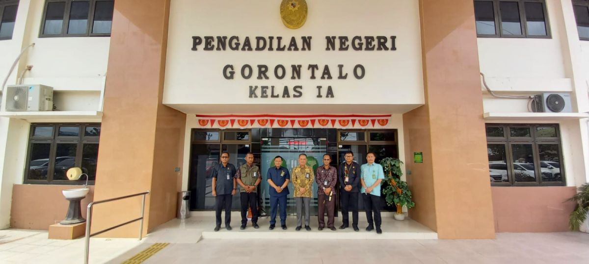 Pembinaan pada Pengadilan Negeri Gorontalo oleh Ketua Pengadilan Tinggi Gorontalo