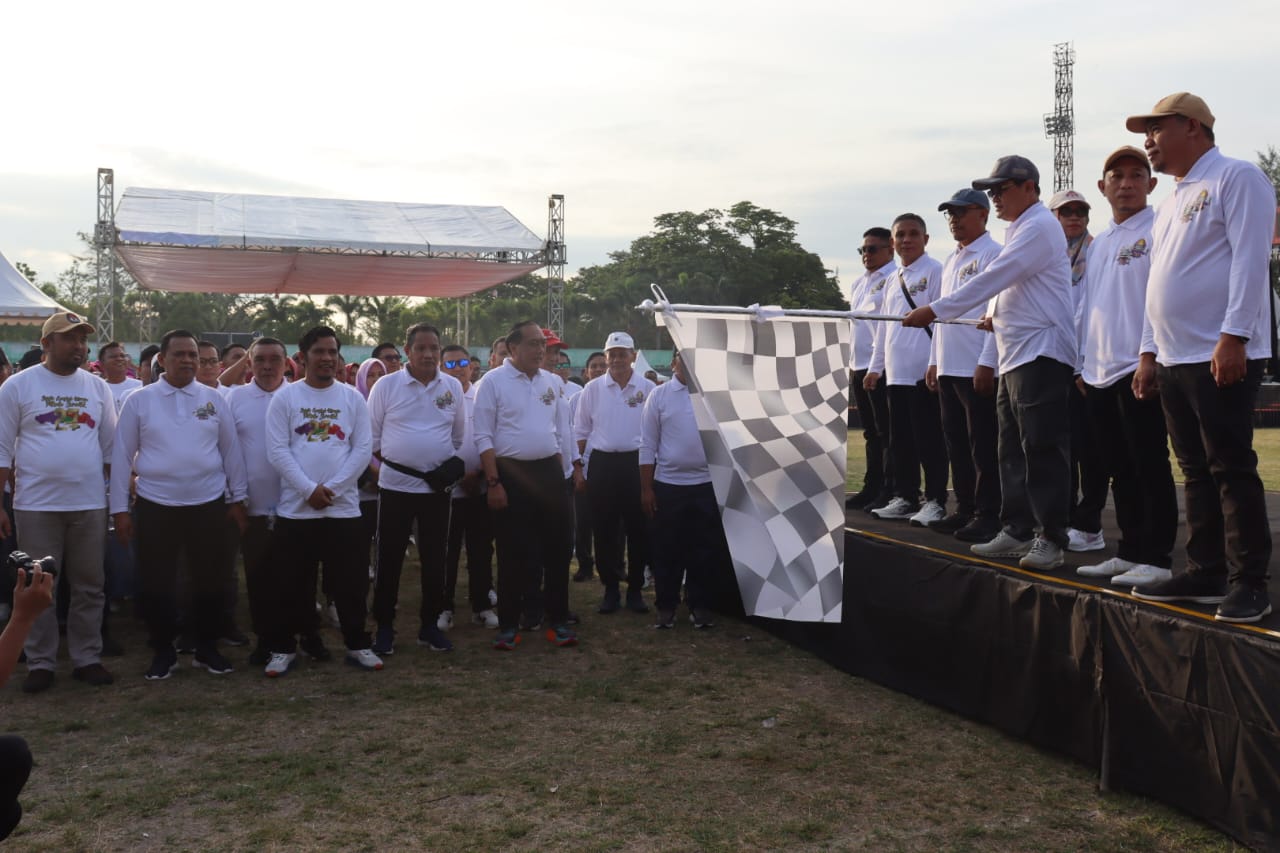 Pengadilan Tinggi Gorontalo Hadiri Jalan Sehat Pilkada Gorontalo 2024
